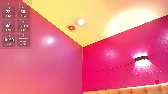 חדר צ'אט בשידור חי של LittleCheerry