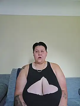 DevilDahm élő chatszobája