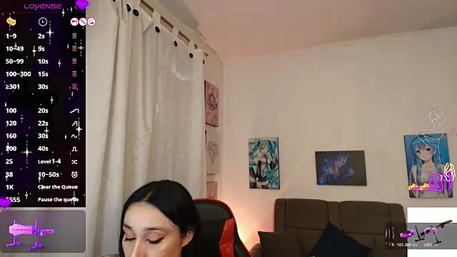 Онлайн чат yeliana_sexxy