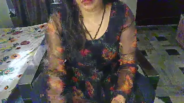 aarushi_sharmaa Adlı Modelin Canlı Sohbet Odası