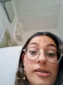 Sala de chat ao vivo de Ary-18