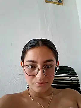 Ary-18 – Naživo XXX chat