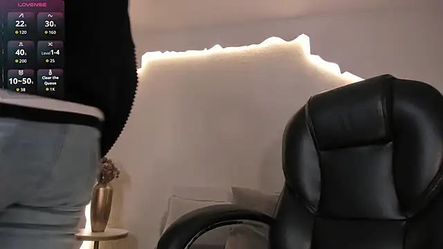 Živá chatovací místnost AmberFarrell