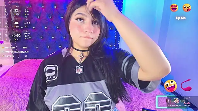 غرفة دردشة Salem_skyler_ المباشرة
