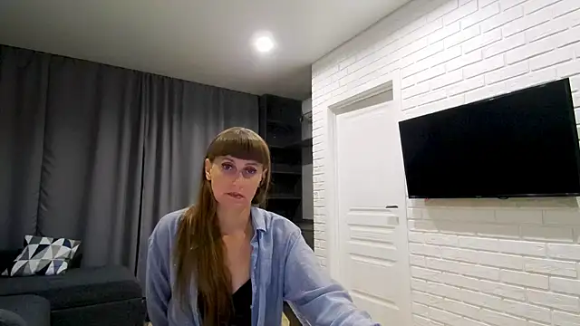 Daniella_Lorente 现场聊天室