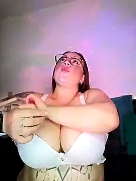 soofy__ Adlı Modelin Canlı Sohbet Odası