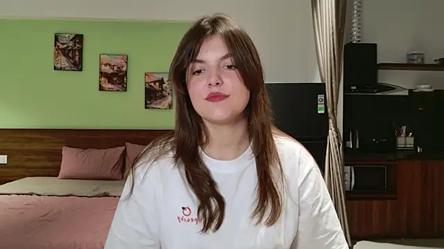 غرفة دردشة showmeparadise المباشرة