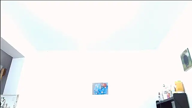 cherrydelioncourt's Live Chat Room
