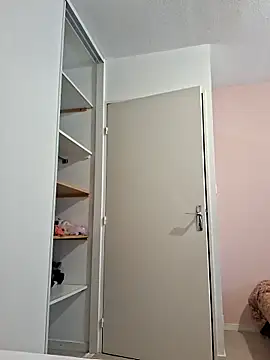 Živá chatovací místnost Nell-X