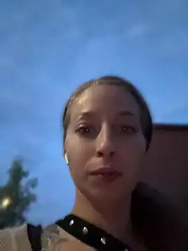 Živá chatovací místnost Mrs_Mr_007