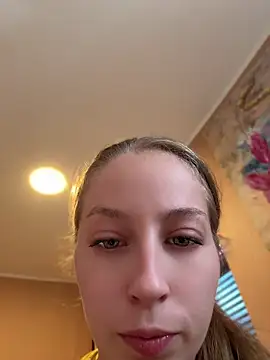 Mrs_Mr_007 现场聊天室