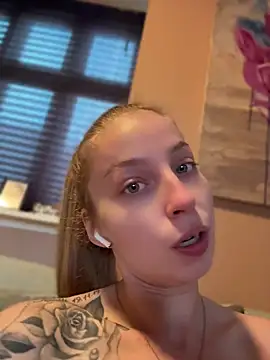 Mrs_Mr_007 Live chatroom