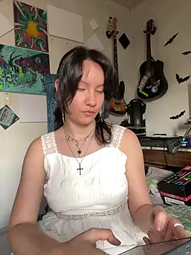 Chat soba uživo modela DiviNina01