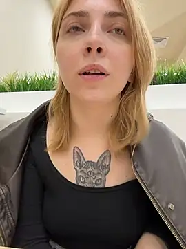 Sunny___Bunny's Live Chat Room