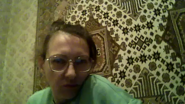 FayInessaKiss Live Chatrum