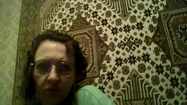 FayInessaKiss Cameră chat live