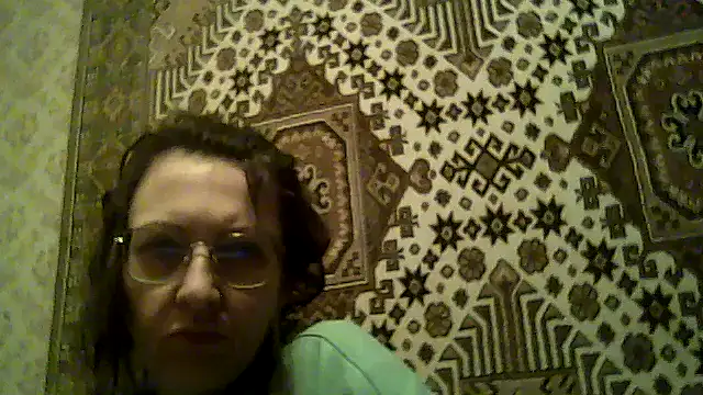 Sala de chat en directo de FayInessaKiss
