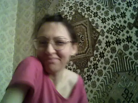 FayInessaKiss – live chatrum