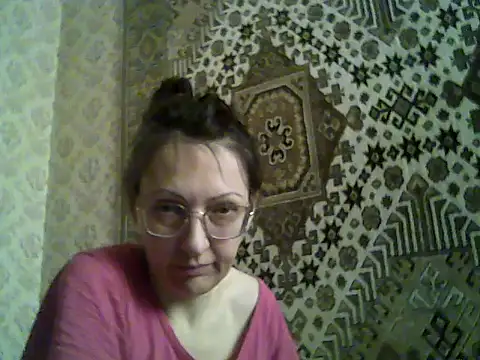 FayInessaKiss Live Chatraum