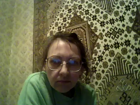 FayInessaKiss Live Chatraum