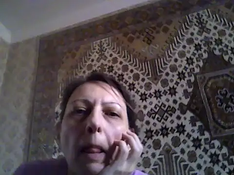 FayInessaKiss чат на живо