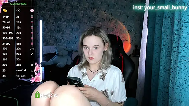 Your_small_bunnyn Live chat-huone