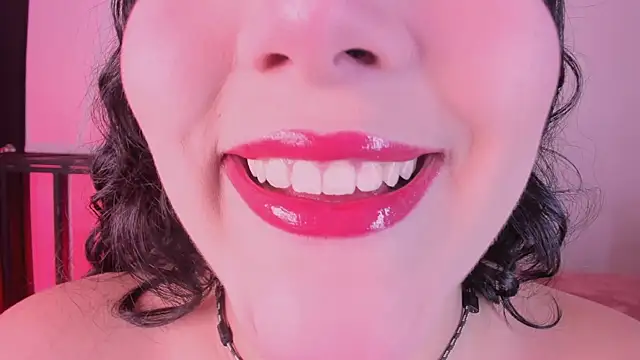 Živá chatovací místnost AmberiniHoffman