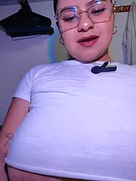 Živá chatovací místnost Sexxxy_Lau