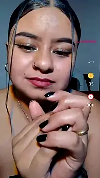 Sala de chat en directo de Sexxxy_Lau