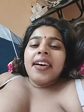 عرض كام Cute-Simmi69 الجنسي المباشر