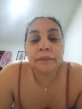 Živá chatovací místnost MirandaSoto