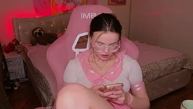 HanaMitsuri – live chatrum