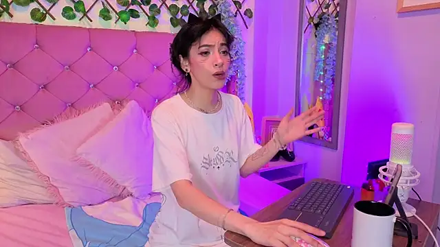 Chat soba uživo modela lauren_evans96