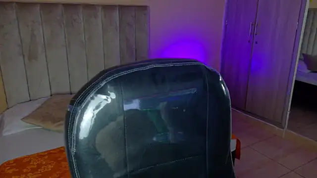 Charlotte_Olsen_ Live Chatraum