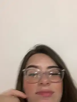 Chatroom en direct de Charlotte_Olsen_