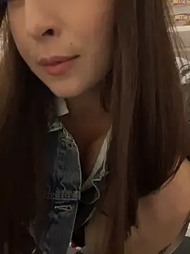 Živá chatovací místnost Holly_Play