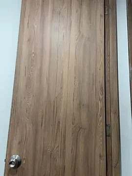 Isa_squirt1 Adlı Modelin Canlı Sohbet Odası