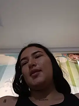חדר צ'אט בשידור חי של Celeste_camila18