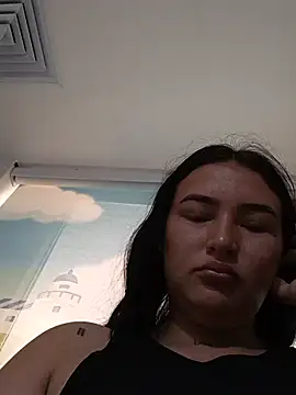 Celeste_camila18 Adlı Modelin Canlı Sohbet Odası