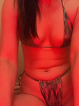 Sexy_Vivian_Ward_X Adlı Modelin Canlı Sohbet Odası