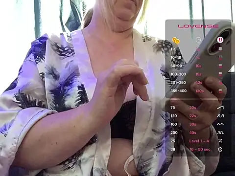 Curvy-ScottishX – live chatrum