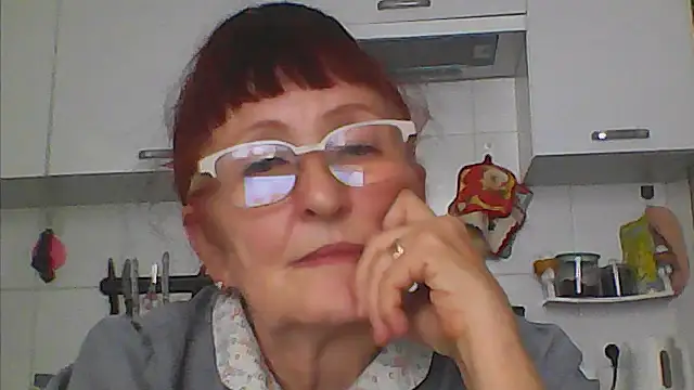 Sala de chat en directo de TanyaSweet634