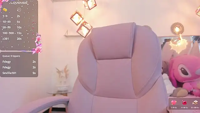 Maavca_ Adlı Modelin Canlı Sohbet Odası