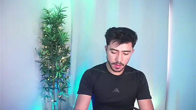 Živá chatovací místnost dam0n_fr0st
