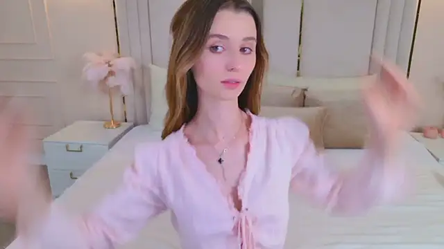 MarybethSnow's Live Chat Room