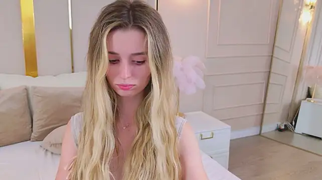 הופעת וובקאם של MarybethSnow