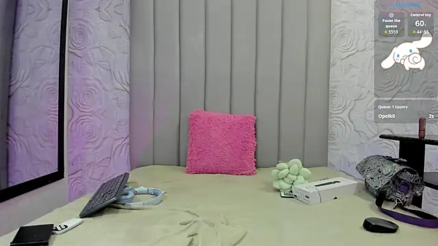 AlexaFoxy18 чат на живо