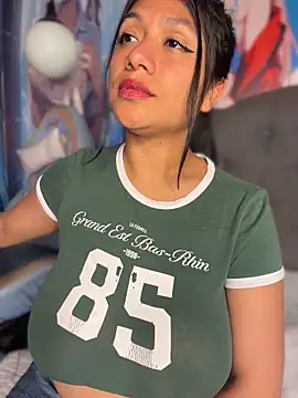 Im_Little live-chat rom