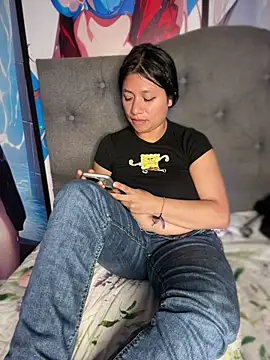 Živá chatovací místnost Im_Little