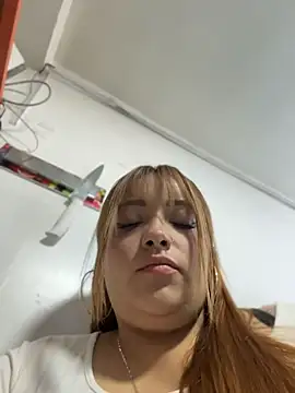 Tatiana_O élő chatszobája